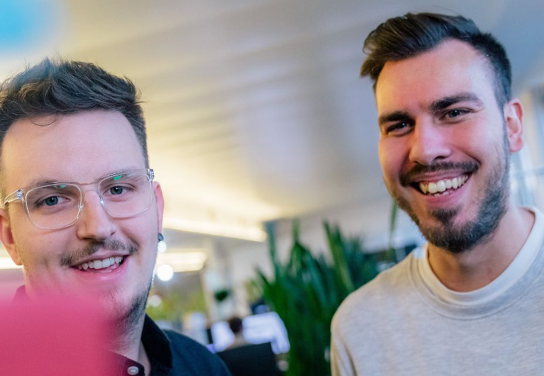 Experten für Webauftritte bei der Konzeption von 23 Maßnahmen für den Online-Markenauftritt