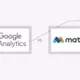 Logos Google Analytics und Matomo auf farbigem Hintergrund